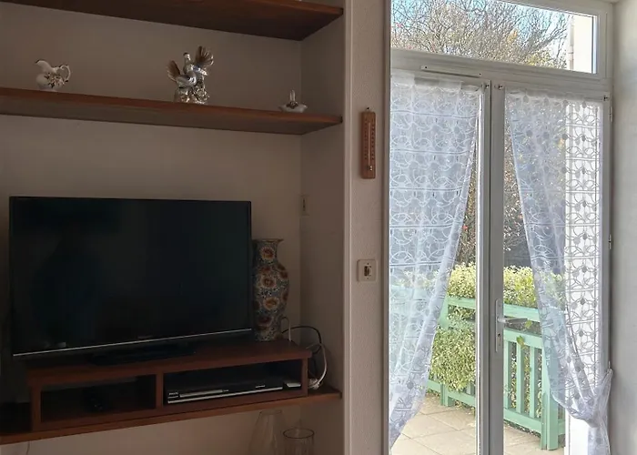 Maison Pecheur, Jardin Et -1 *